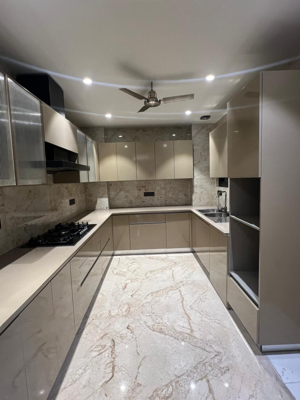 500 Sq. Yard 4 BHK Builder Floor for Sale | Freehold | Semi-Furnished