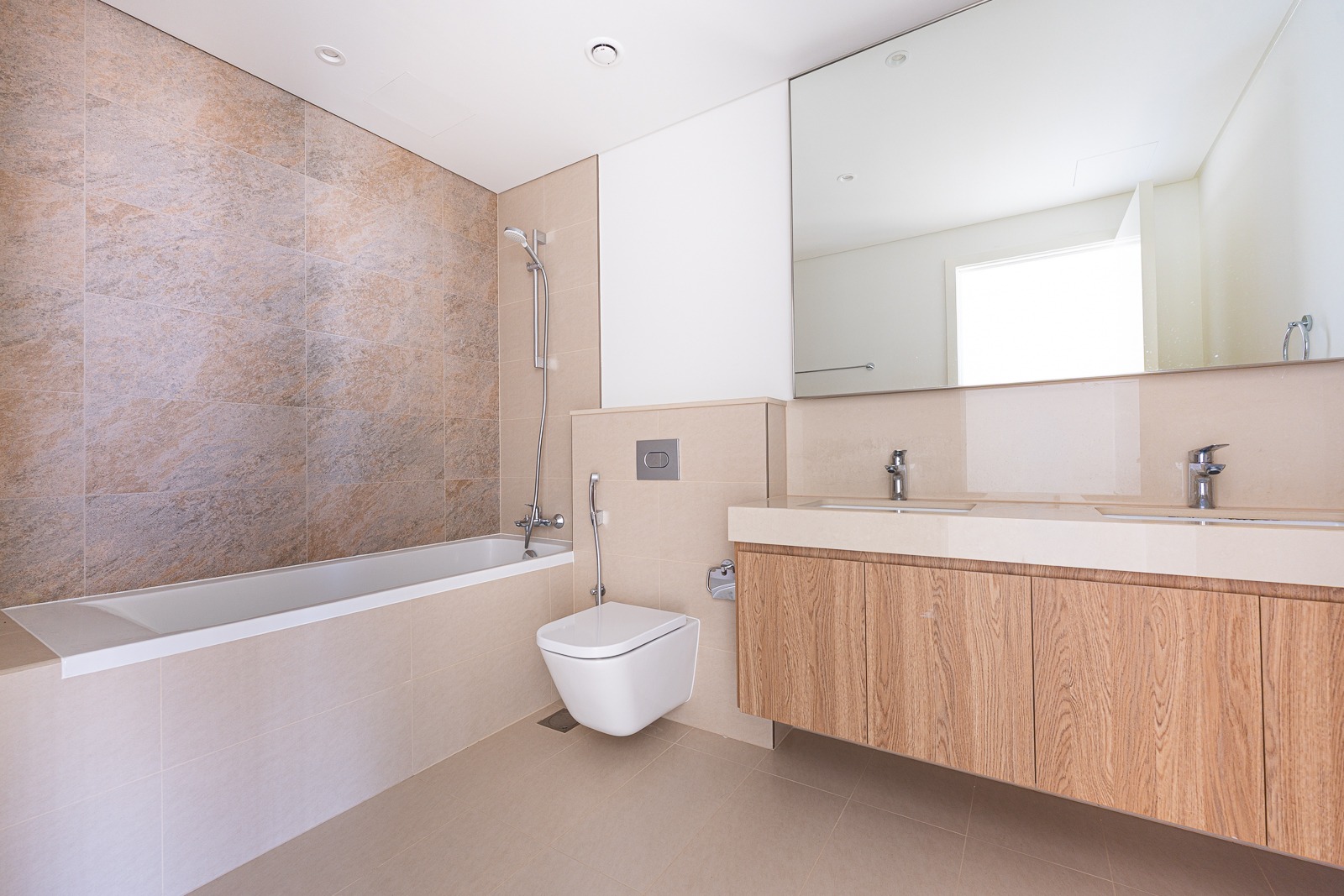 Zaabeel •	Project: Downtown Views II Tower 1