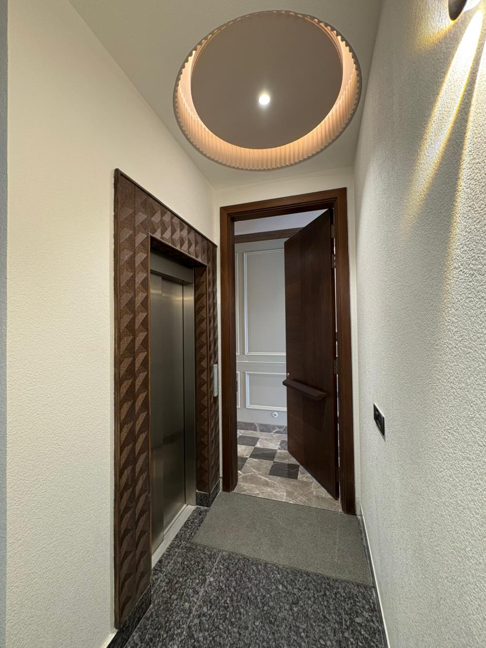 Luxury 4BHK Floor with Private Terrace Bar in GK-2 | 2100 Sq. Ft.