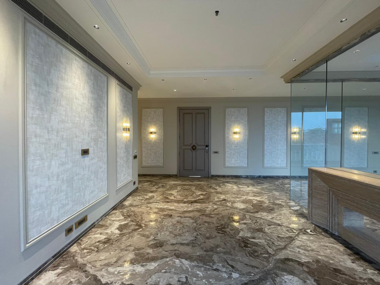 Anand Lok | 800 Sq. Yards | 3rd Floor with Private Terrace