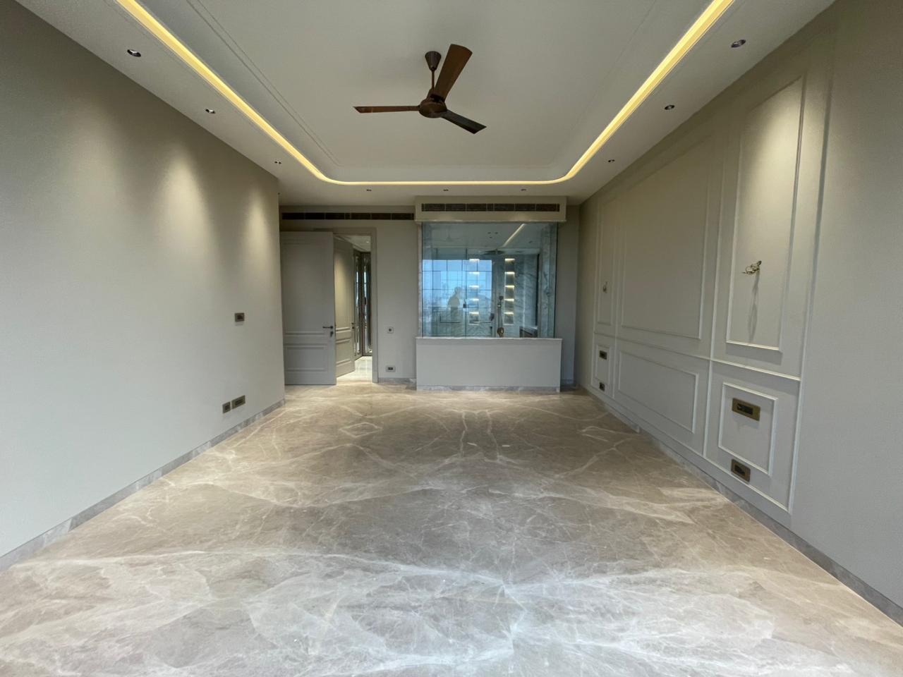 Anand Lok | 800 Sq. Yards | 3rd Floor with Private Terrace