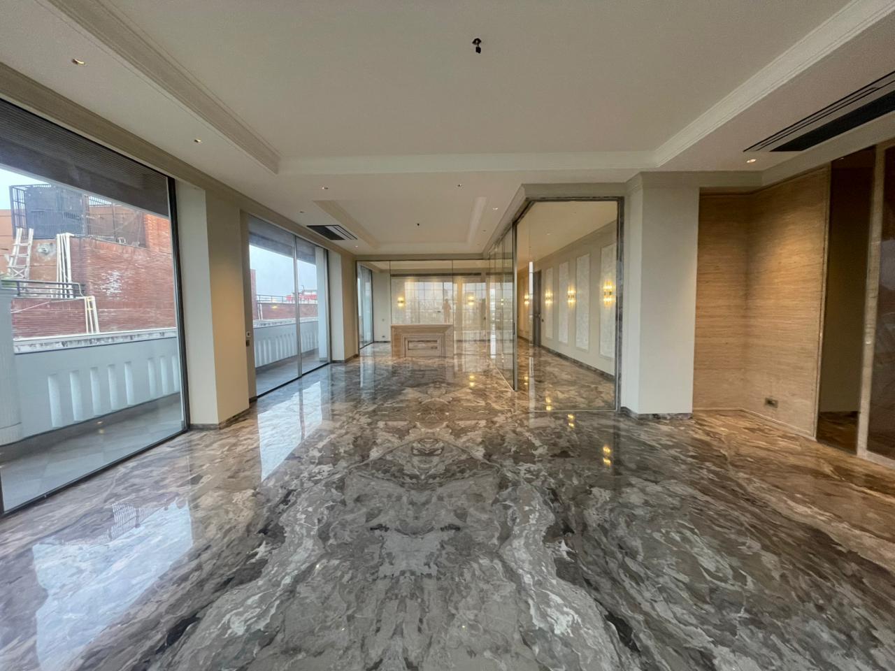 Anand Lok | 800 Sq. Yards | 3rd Floor with Private Terrace