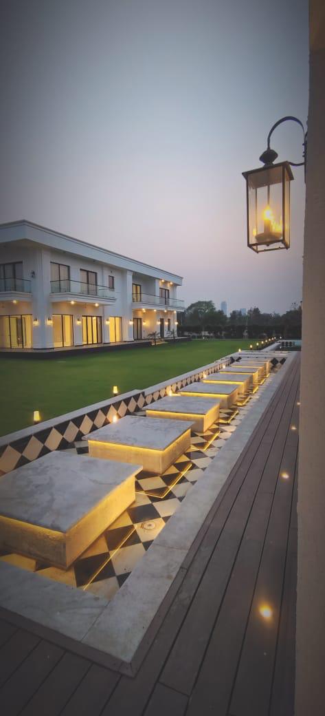 1 Acre Luxury Farmhouse for Sale in Dera Mandi, South Delhi