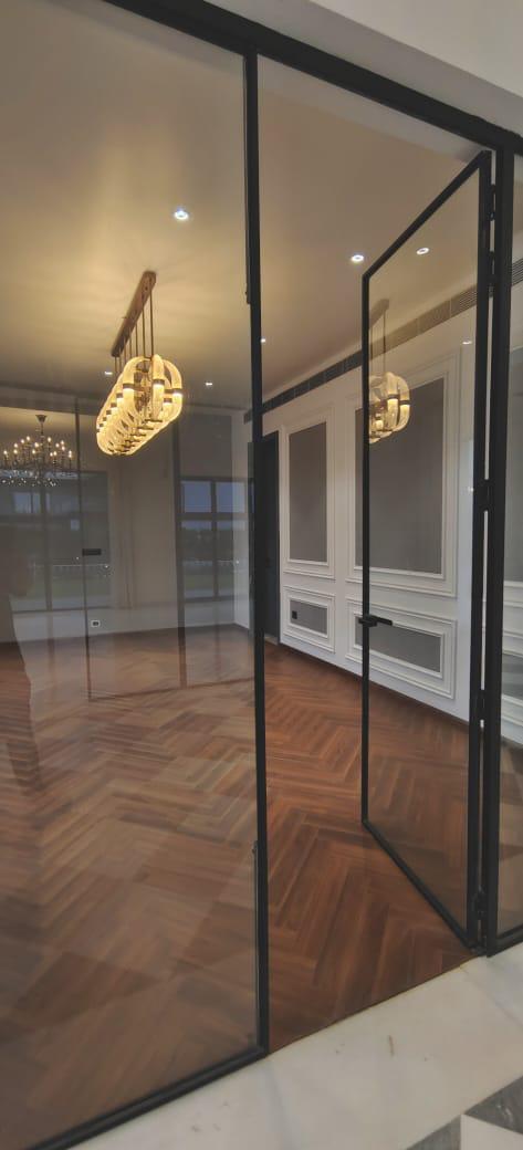 1 Acre Luxury Farmhouse for Sale in Dera Mandi, South Delhi